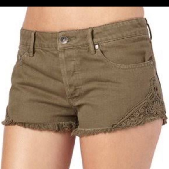 Y2K Roxy Crochet Accents High Rise Button Fly Denim Shorts Sz 31 13 Olive Green - Picture 1 of 14
